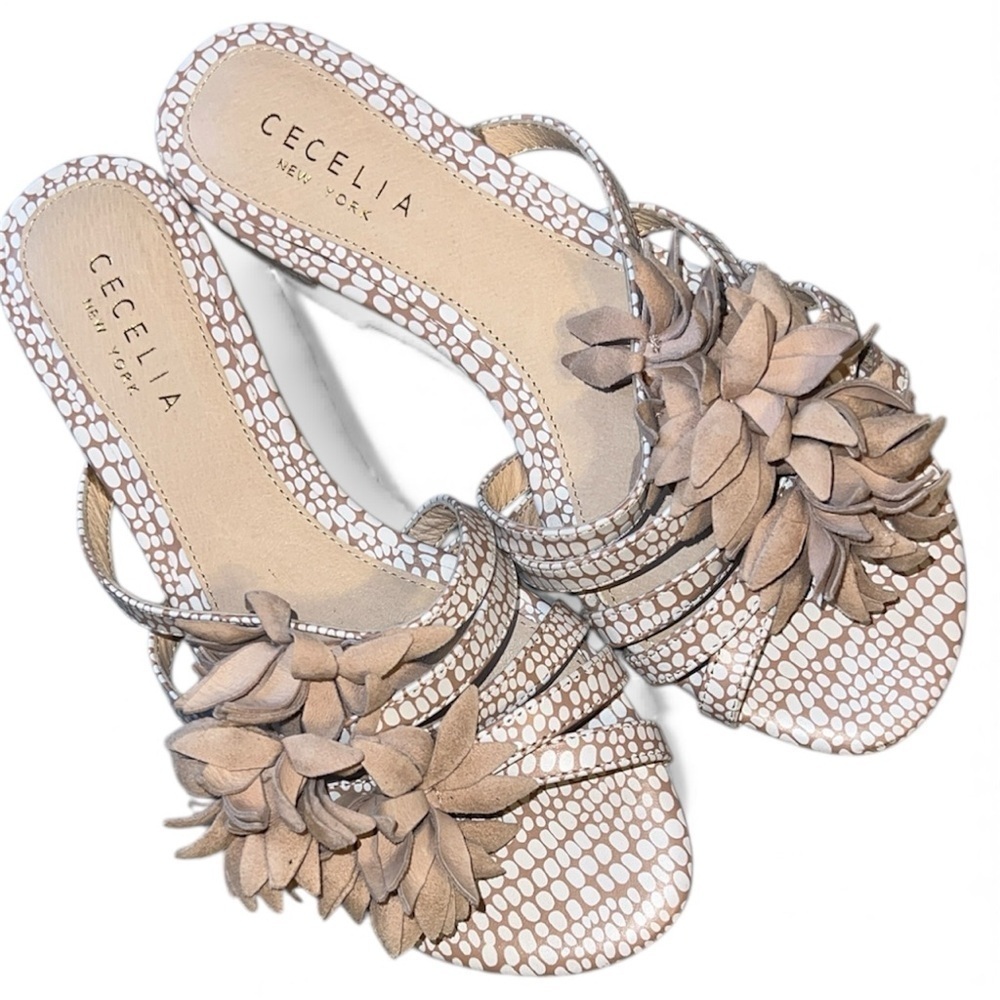 Cecelia New York Anthropologie Beige Floral Sandals 6.5